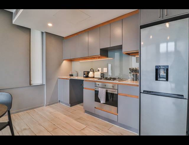 2 BEDROOM APARTMENT FOR SALE IN UMHLANGA RIDGE